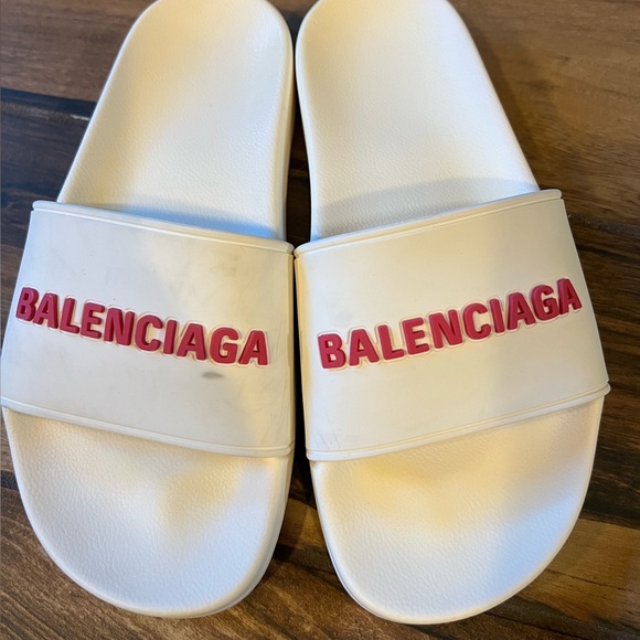 Balenciaga Pool Slides - Picture 5 of 13